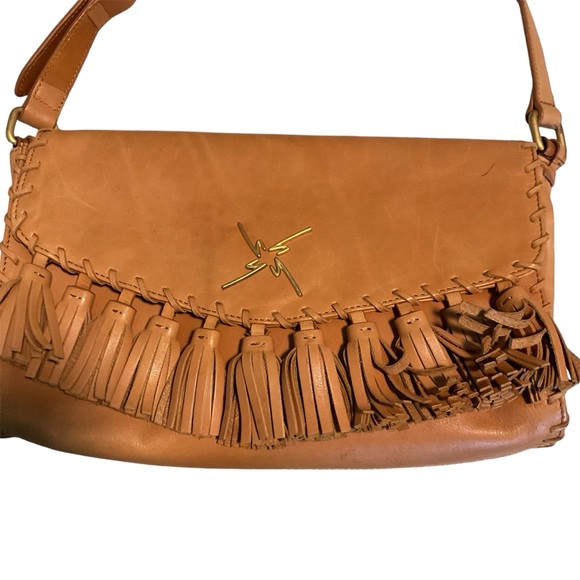 Nicole Miller Tan Leather Fringed Shoulder Purse Adjustable Strap - Picture 2 of 9